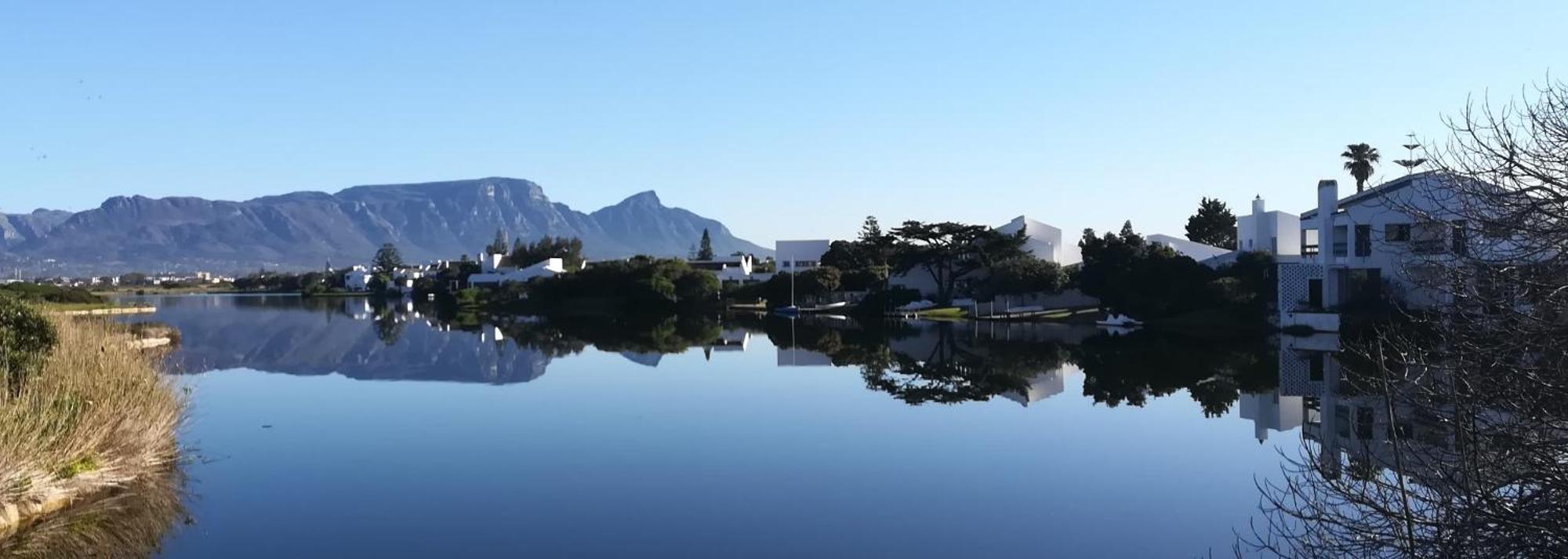 Pro Moni'S Guesthouse Muizenberg Luaran gambar